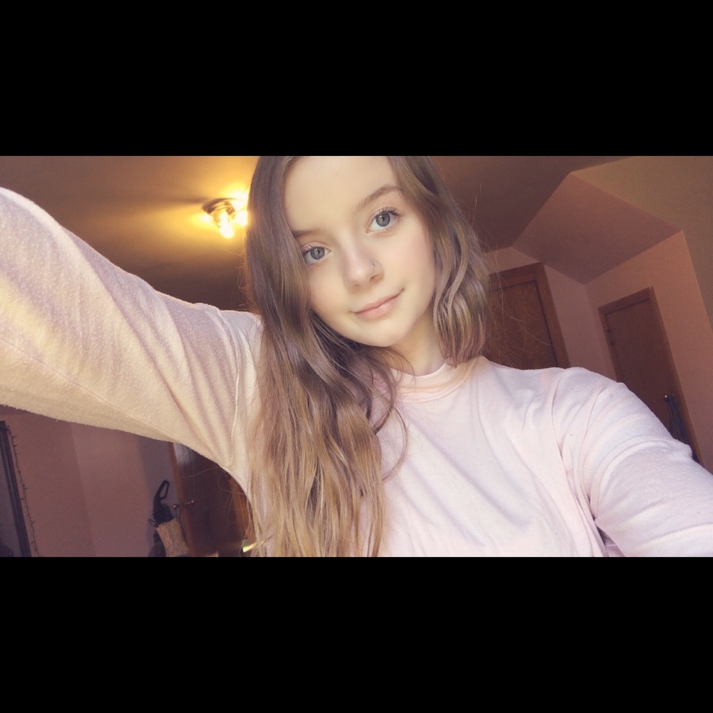 Meet your Posher, Delana